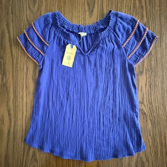 Democracy Tops - NWT Democracy Blouse XS Blue Crinkle Gauze Embroidered Short Sleeve Smocked